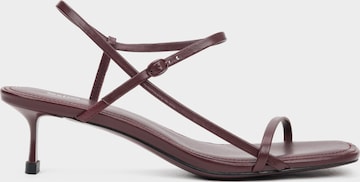 Estro Sandal '25269-9' in Red: front