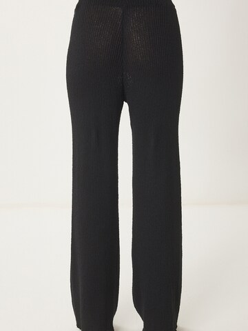 Happiness İstanbul Set in Schwarz