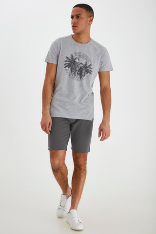 BLEND Regular Shorts 'DARINO' in Grau