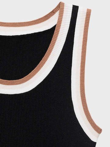 Top in maglia 'CROCHI' di MANGO in nero