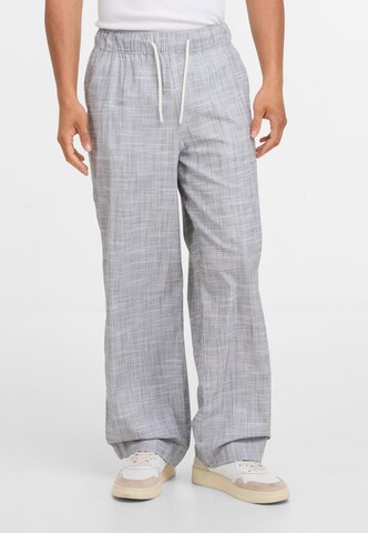 Urban Classics - Loosefit Pantalón en gris: frente