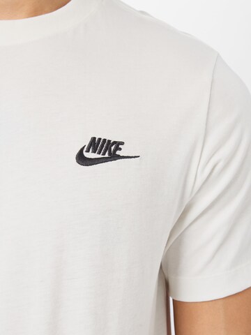 Nike Sportswear Regular Fit T-Shirt 'Club' in Beige