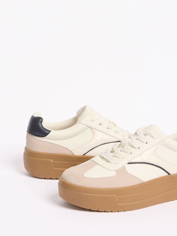 Baskets basses Friends Like These en mélange de couleurs