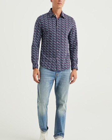 WE Fashion Regular Fit Paita värissä sininen