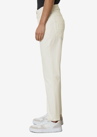 Regular Pantaloni 'Theda' de la Marc O'Polo pe alb