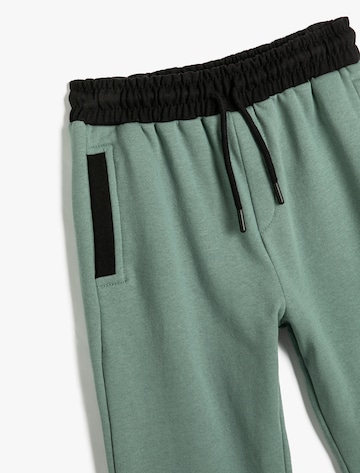 Koton Regular Pants in Green