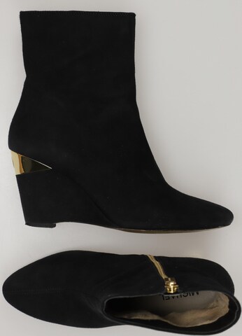 MICHAEL Michael Kors Dress Boots in 41 in Black: front