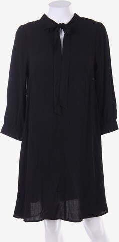 H&M Kleid S in Schwarz: predná strana