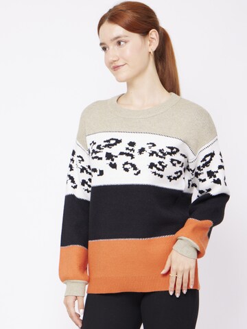 VICCI Germany Sweater in Beige