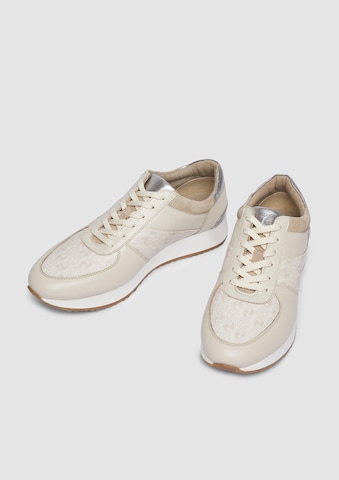 Baskets basses COMMA en beige
