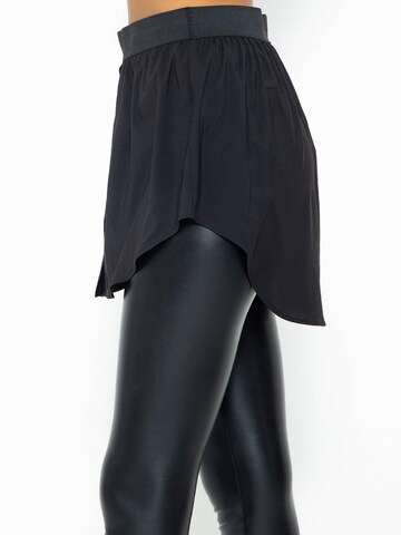 SASSYCLASSY Skirt in Black