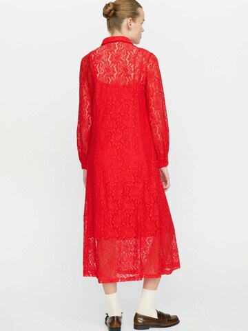 Soft Rebels Mekko 'SRDion' värissä punainen