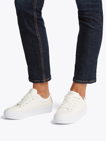 TOMMY HILFIGER Platform trainers 'Essential' in Beige
