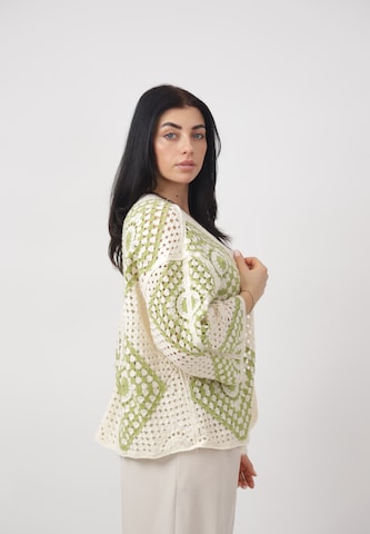 Elara Cardigan i grøn