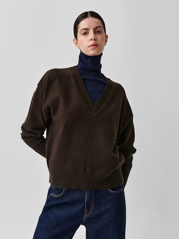 TATUUM Sweater 'Elnerka' in Brown: front