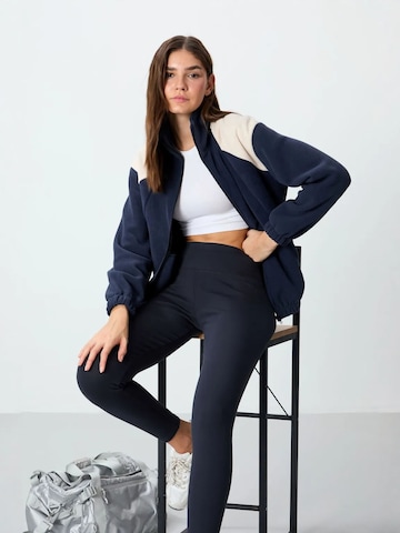 Tommy Life Bluzka sportowa 'Sweatshirts' w kolorze mieszane kolory: przód