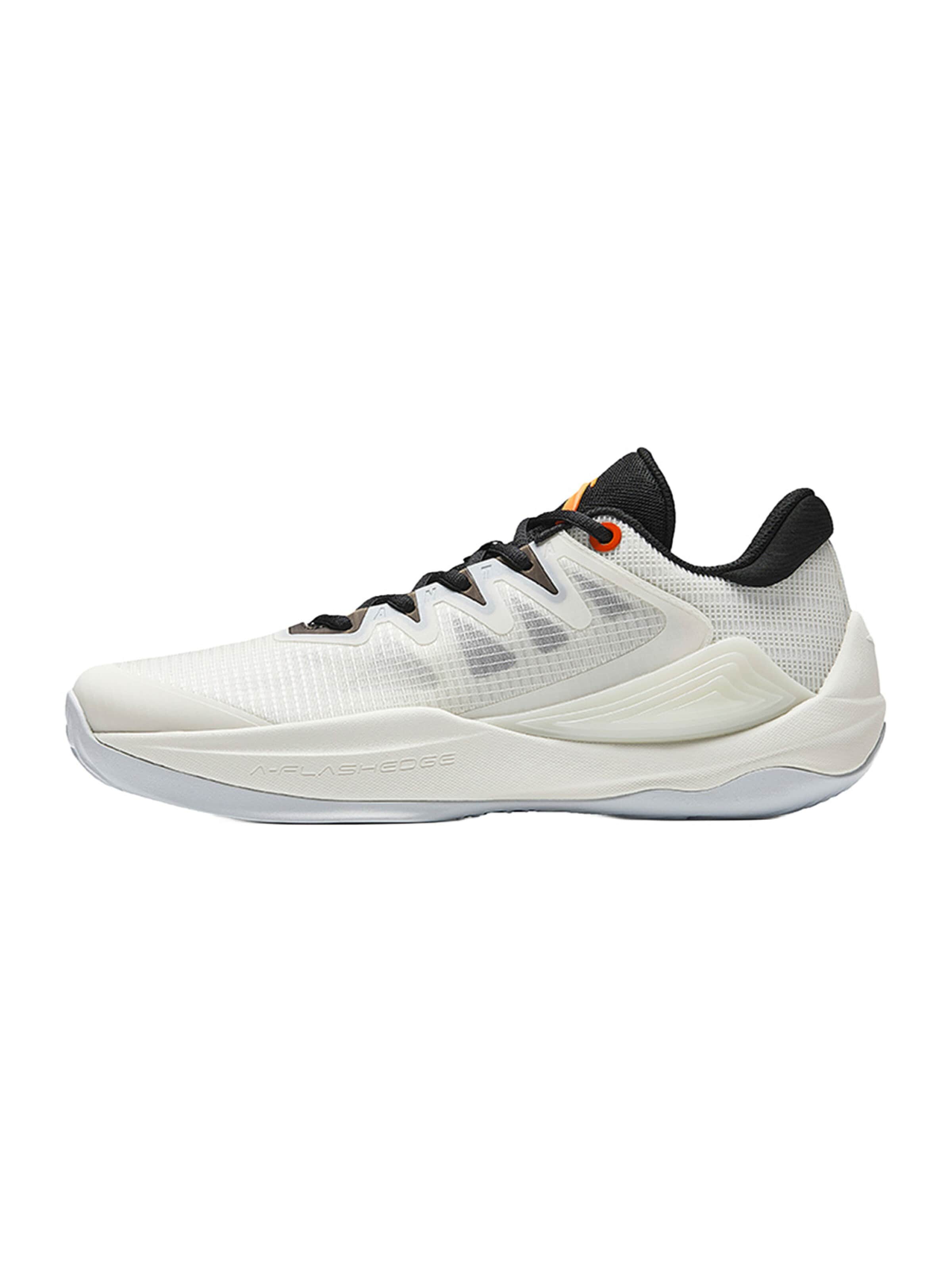 ANTA Sports shoe 'Anta Mountain 2.5 Basketball Shoes' in White: front