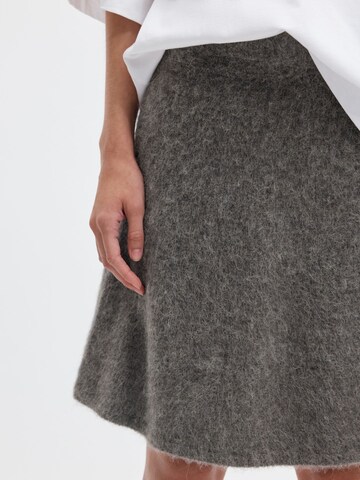 Gonna di SELECTED in grigio