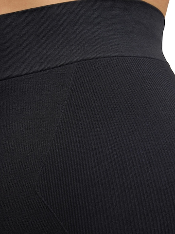 FALKE Shapinghose 'Shaping'‌‌‌‌‌‌‌‌‌‌ in Schwarz