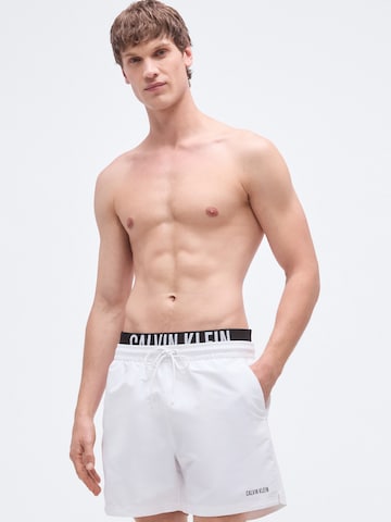 Calvin Klein Swimwear Σορτσάκι-μαγιό 'Intense Power' σε λευκό