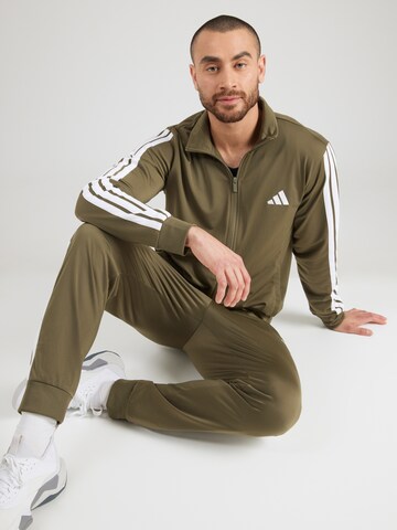 ADIDAS SPORTSWEAR Trainingsanzug 'Dayready' in Grün: Vorderseite