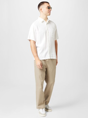 Regular Pantalon 'Seth' WEEKDAY en beige