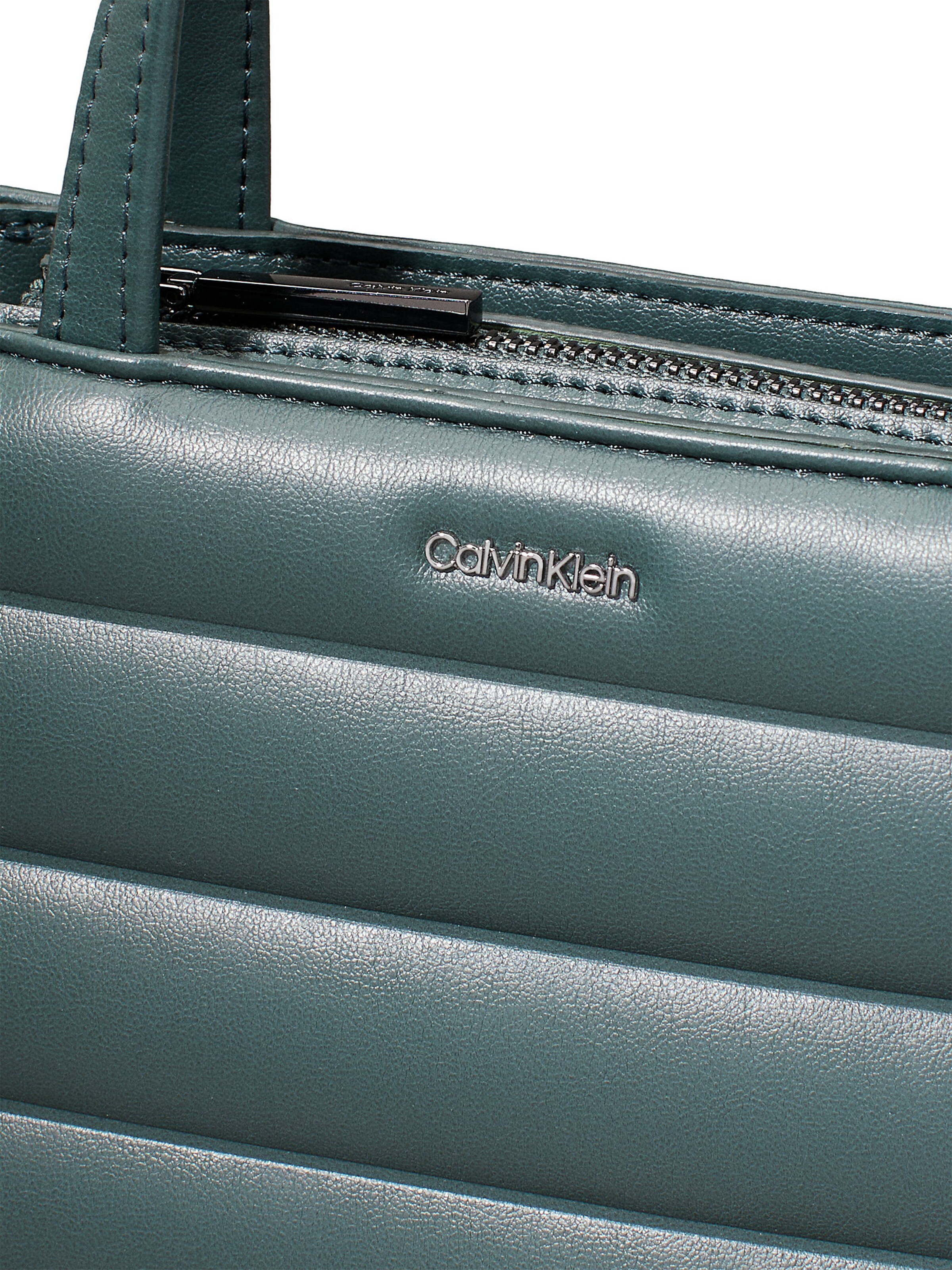 Calvin Klein Handbag in Green