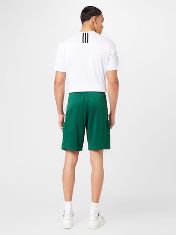 ADIDAS SPORTSWEAR Normalny krój Spodnie sportowe 'Tiro' w kolorze zielony