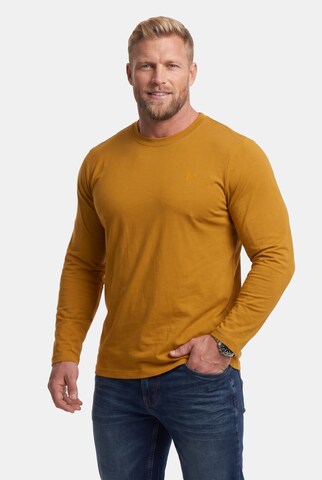 Men Plus Shirt in Beige