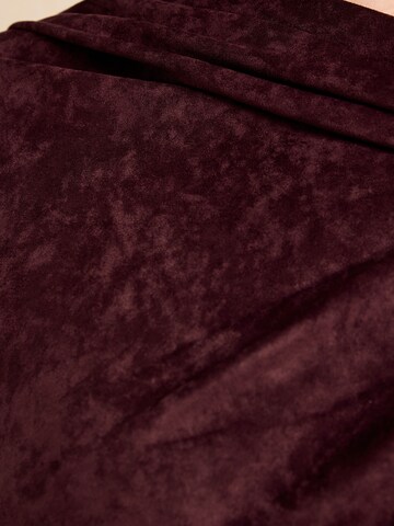 Robe Friends Like These en rouge