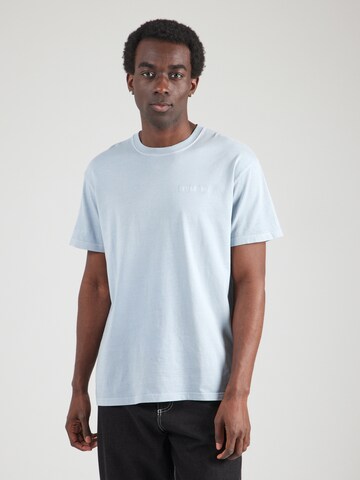 Revolution Shirt in Blue: front
