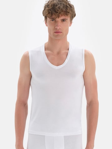 Dagi - Camisola interior em branco: frente