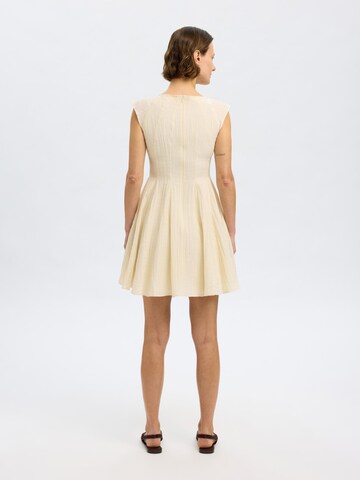 SELECTED FEMME Kleid 'SLFMADDIE' in Beige