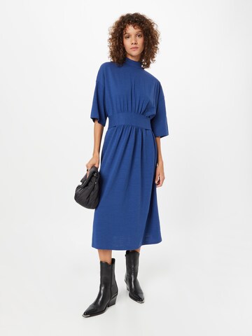 UNITED COLORS OF BENETTON Kleid in Blau