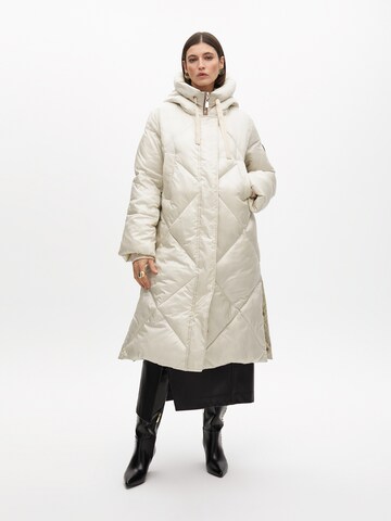 Lola Casademunt Vinterkappa i beige: framsida
