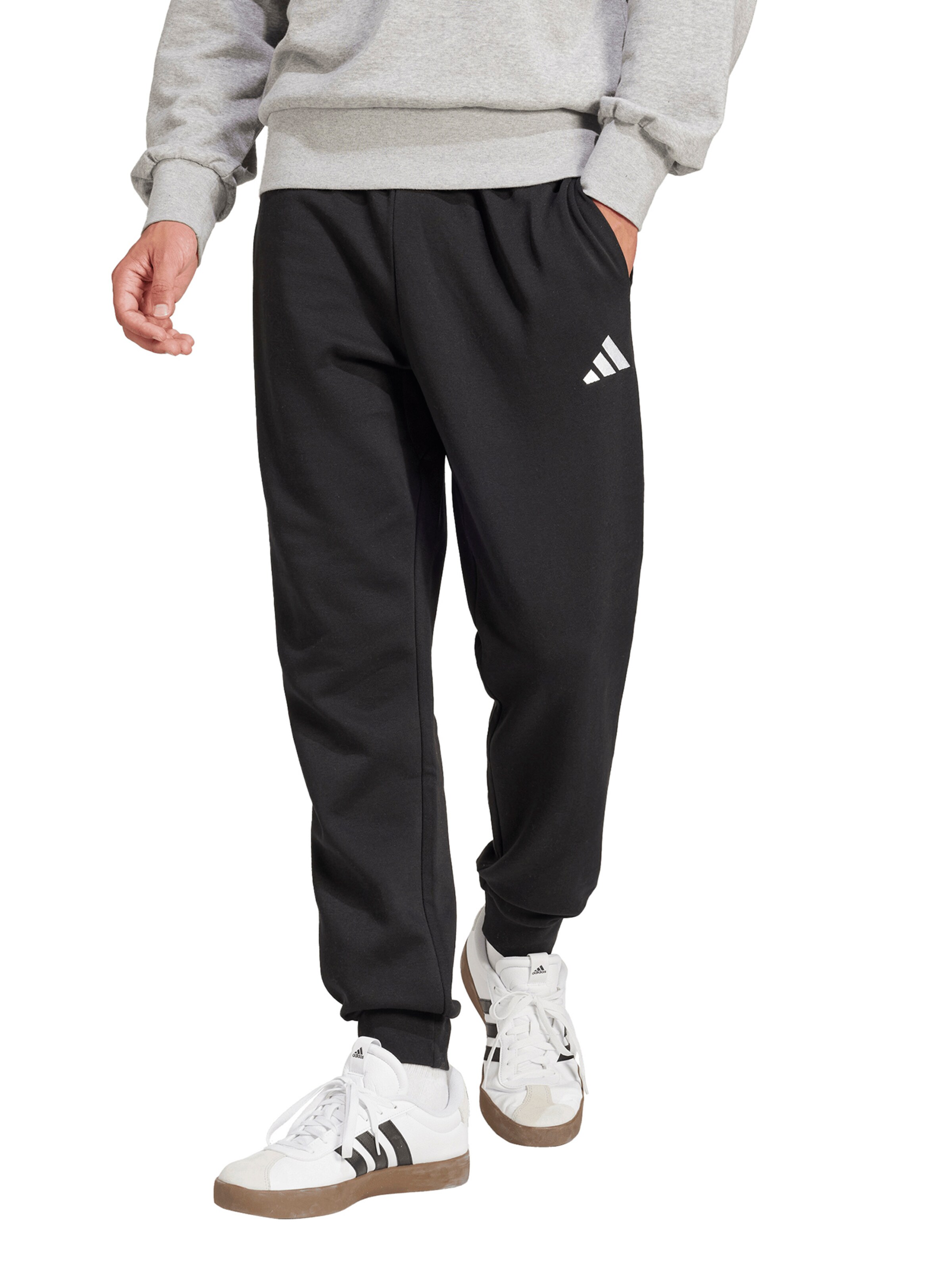 ADIDAS SPORTSWEAR Конический (Tapered) Спортивные штаны 'FEELCOZY' в Черный: спереди