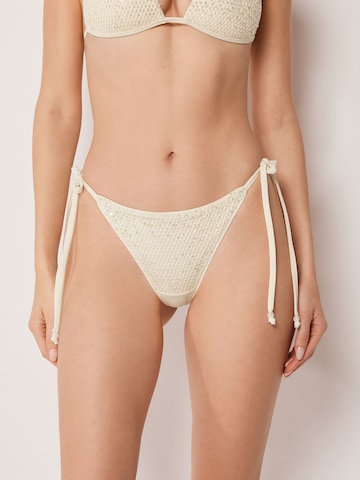 CALZEDONIA Bikini Bottoms 'Sequin Net' in White: front