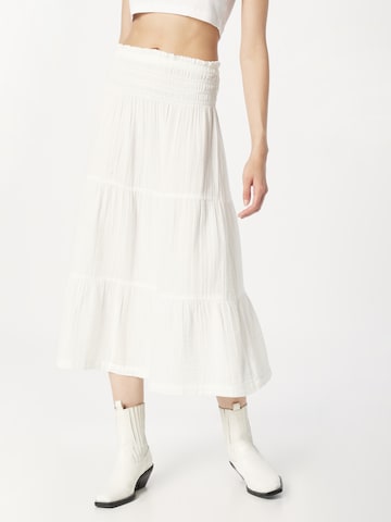 GAP Skirt in White: front