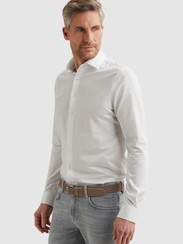 Regular fit Camicia 'Elevated Knit shirt' di VANGUARD in bianco