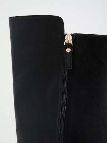 Lipsy Stiefel in Schwarz