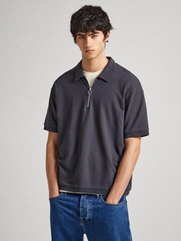 Pepe Jeans - Camiseta 'RYKER' en gris: frente