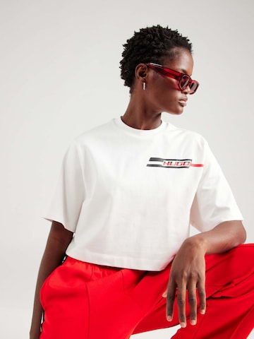 T-shirt 'Dakadia' HUGO Red en blanc : devant