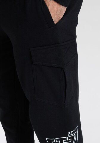 LONSDALE Jogginganzug in Schwarz