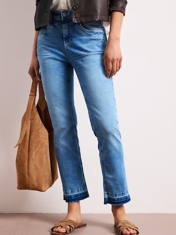 STREET ONE Slim fit Jeans in Blue: front