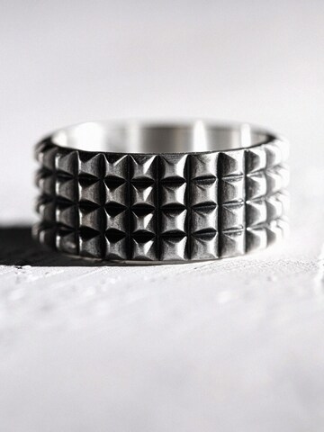 REYTEL Ring 'EXPLOSION' in Silver: front