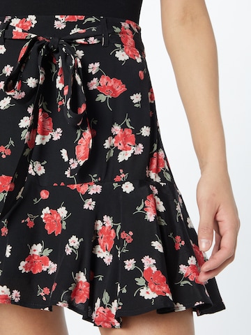 ABOUT YOU Skirt 'Leslie' in Black