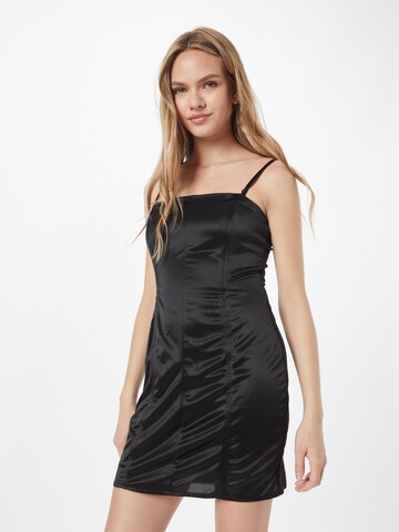 Trendyol Dress in Black: front