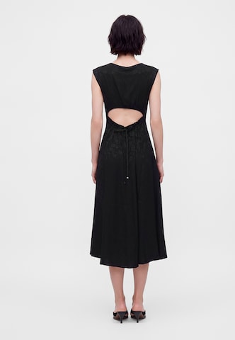 juoda MAX&Co. Suknelė 'VIRGOLA'
