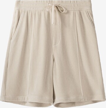 Bershka Loosefit Shorts in Beige: predná strana