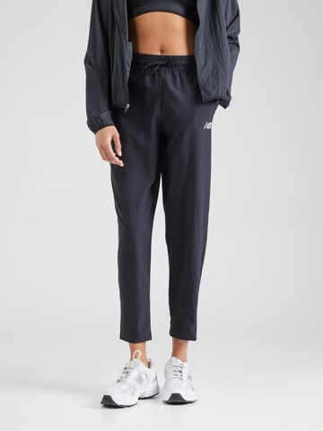 new balance Tapered Hose 'Essentials' in Schwarz: Vorderseite